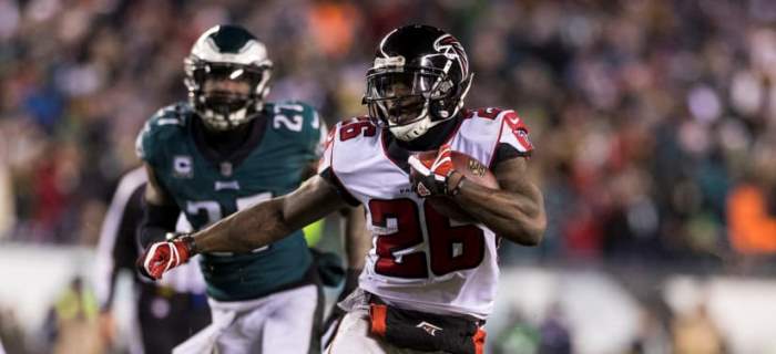 DraftKings opens NFL season with million dollar prizes!